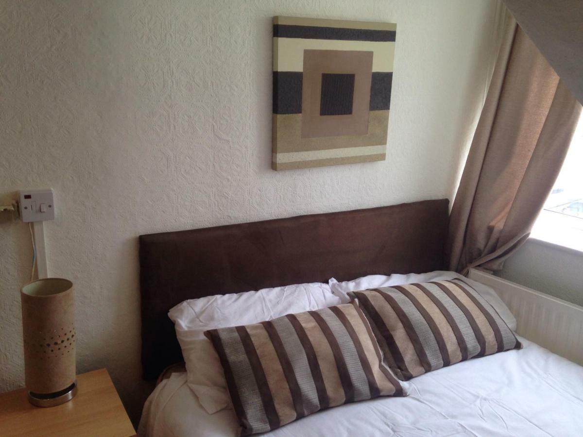 The Driftwood Hotel — Photos 2